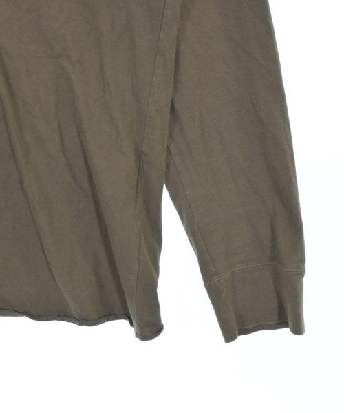 ZUCCa เสื้อยืด/เสื้อท็อปส์