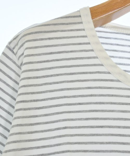ZUCCa เสื้อยืด/เสื้อท็อปส์