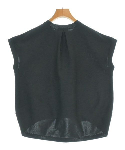 ZUCCa เสื้อแขนกุด