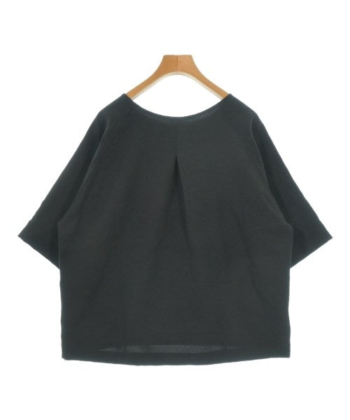 ZUCCa เสื้อยืด/เสื้อท็อปส์