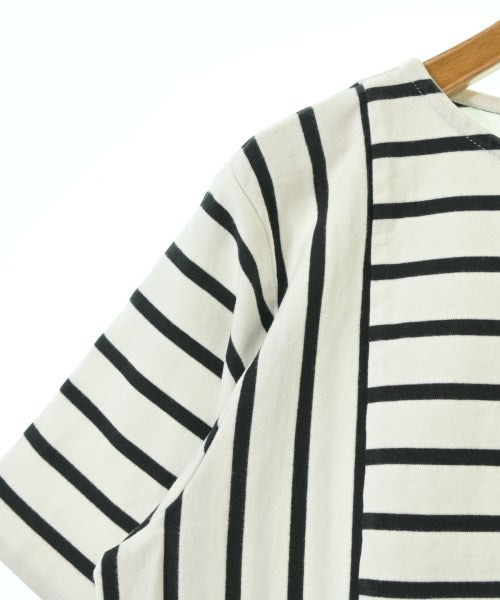 ZUCCa เสื้อยืด/เสื้อท็อปส์