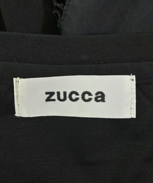 ZUCCa เสื้อยืด/เสื้อท็อปส์