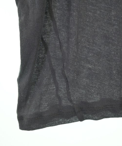 ZUCCa เสื้อยืด/เสื้อท็อปส์