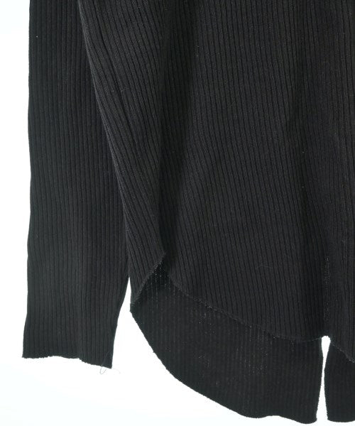 ZUCCa เสื้อกันหนาว