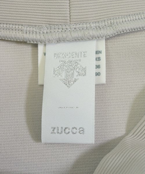 ZUCCa เสื้อยืด/เสื้อท็อปส์