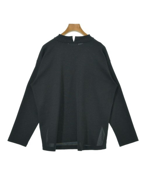 ZUCCa เสื้อยืด/เสื้อท็อปส์