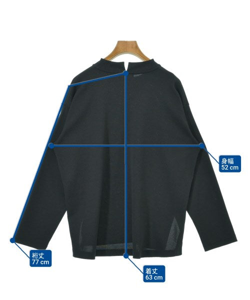 ZUCCa เสื้อยืด/เสื้อท็อปส์