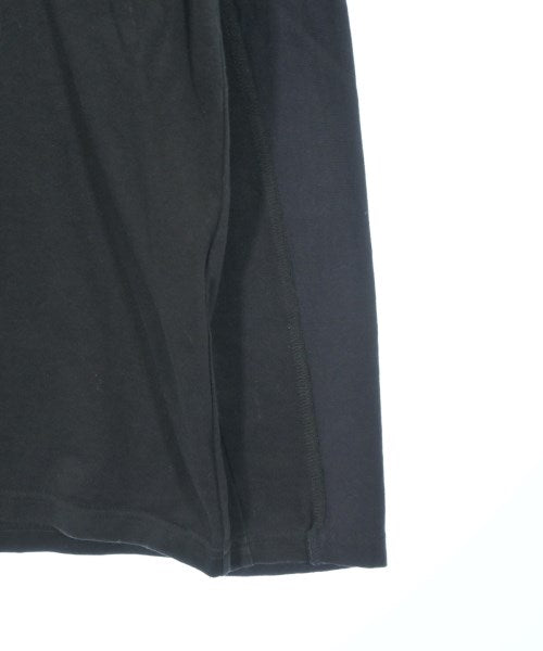 ZUCCa เสื้อยืด/เสื้อท็อปส์