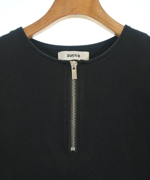 ZUCCa เสื้อยืด/เสื้อท็อปส์