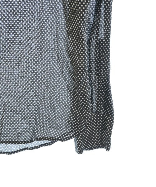 CABANE de zucca เสื้อลำลอง