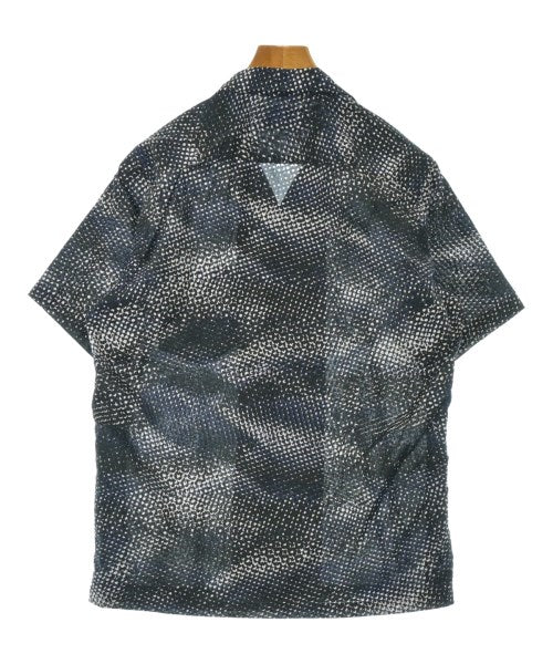 CABANE de zucca เสื้อลำลอง