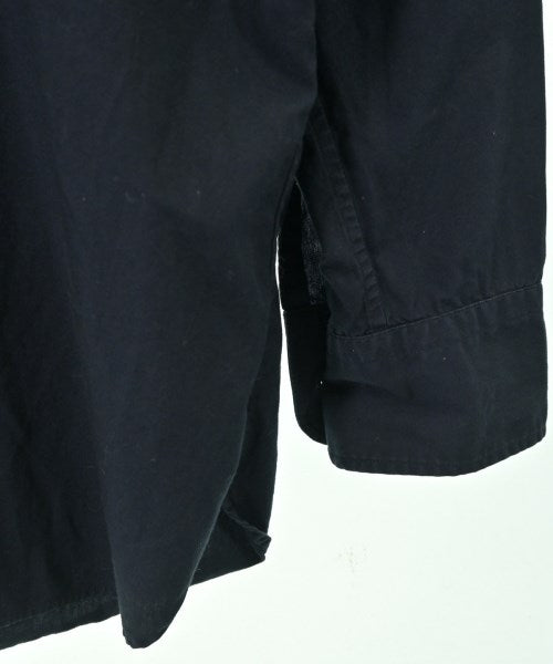 CABANE de zucca เสื้อลำลอง