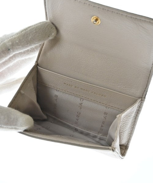 MARC BY MARC JACOBS กล่องใส่บัตร