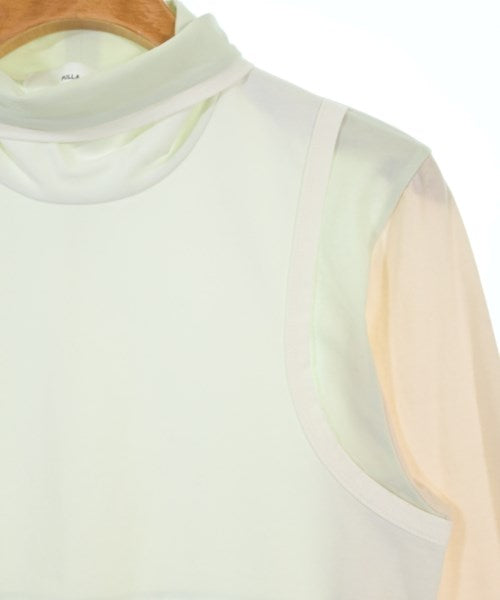 TOGA เสื้อยืด/เสื้อท็อปส์