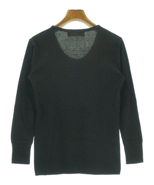 TOGA เสื้อยืด/เสื้อท็อปส์