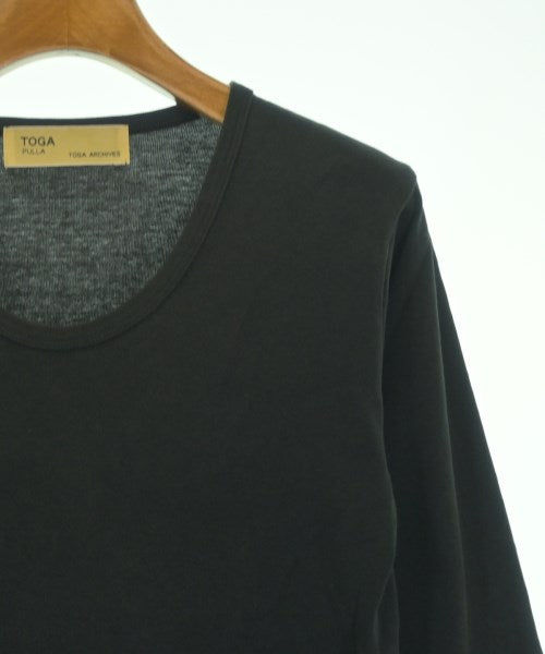 TOGA เสื้อยืด/เสื้อท็อปส์