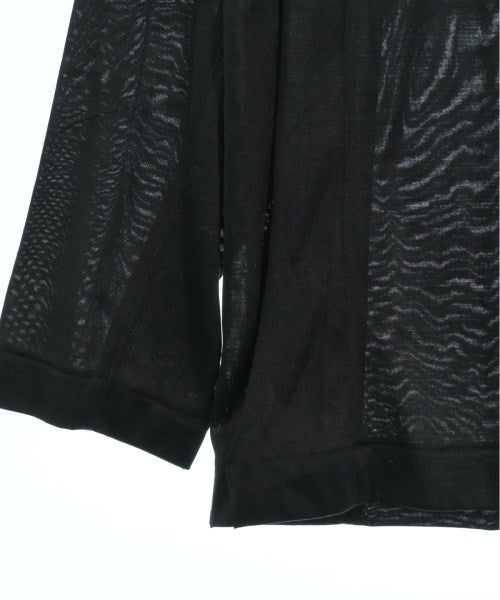 TOGA เสื้อยืด/เสื้อท็อปส์