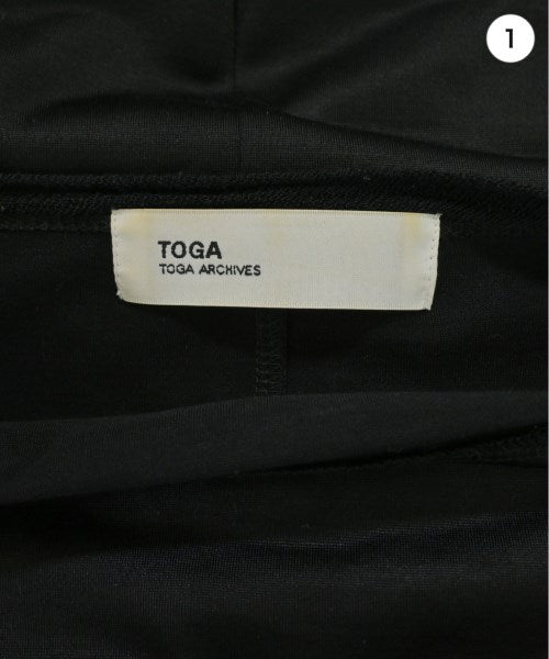 TOGA เสื้อยืด/เสื้อท็อปส์