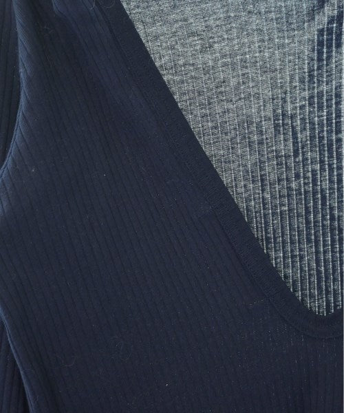 TOGA เสื้อยืด/เสื้อท็อปส์