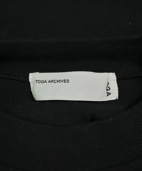 TOGA เสื้อยืด/เสื้อท็อปส์