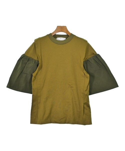 TOGA เสื้อยืด/เสื้อท็อปส์