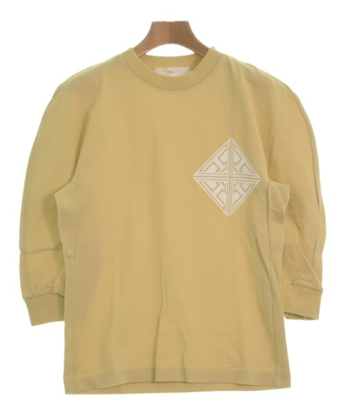 TOGA เสื้อยืด/เสื้อท็อปส์