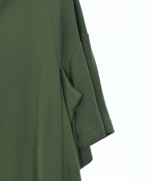 TOGA เสื้อยืด/เสื้อท็อปส์