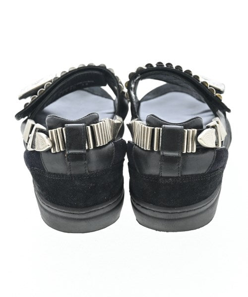 TOGA รองเท้าแตะ