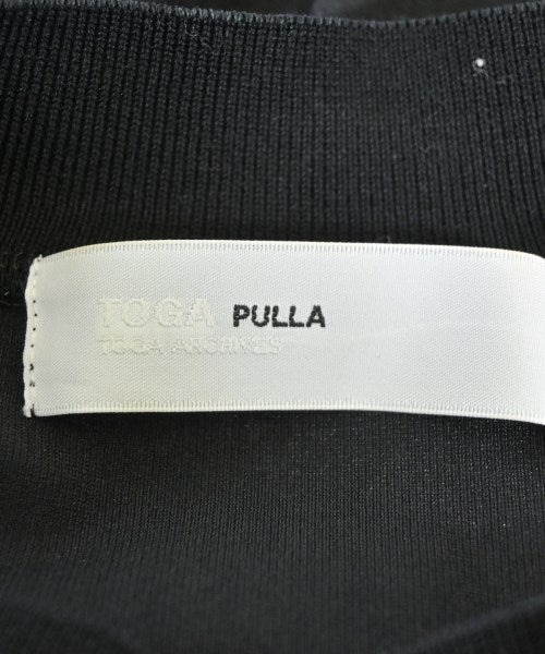 TOGA เสื้อยืด/เสื้อท็อปส์