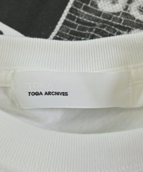 TOGA เสื้อยืด/เสื้อท็อปส์