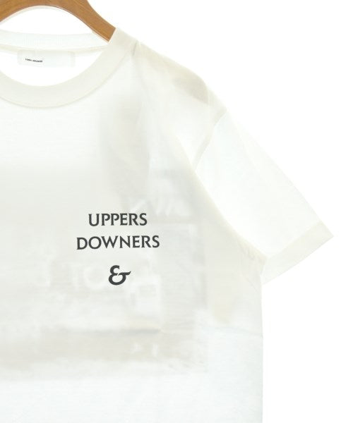 TOGA เสื้อยืด/เสื้อท็อปส์