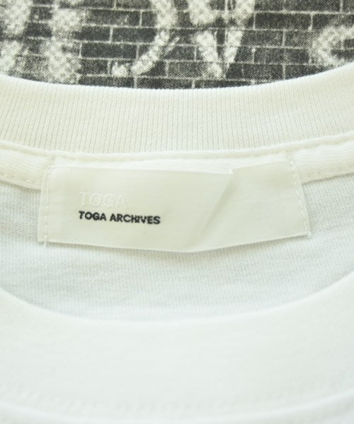 TOGA เสื้อยืด/เสื้อท็อปส์