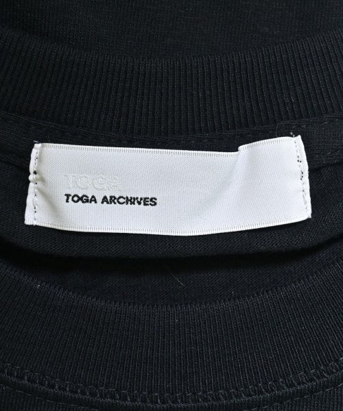TOGA เสื้อยืด/เสื้อท็อปส์