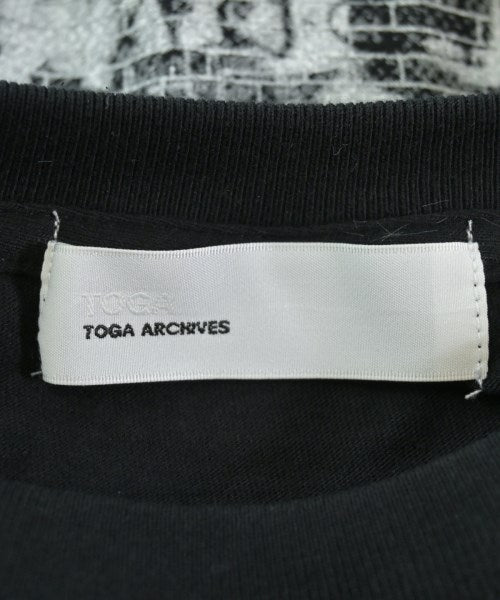 TOGA เสื้อยืด/เสื้อท็อปส์