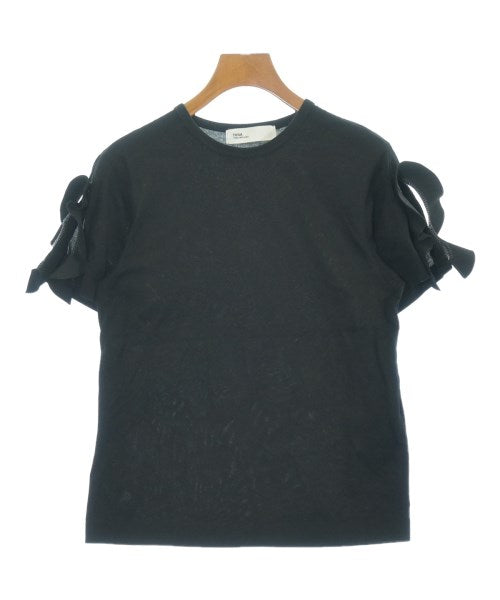 TOGA เสื้อยืด/เสื้อท็อปส์