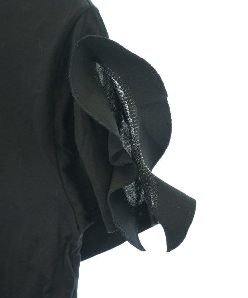 TOGA เสื้อยืด/เสื้อท็อปส์