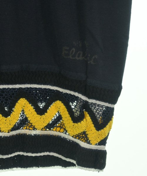 TOGA เสื้อยืด/เสื้อท็อปส์