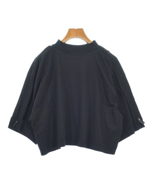 TOGA เสื้อยืด/เสื้อท็อปส์