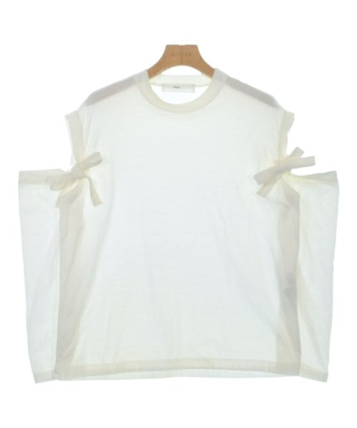 TOGA เสื้อยืด/เสื้อท็อปส์