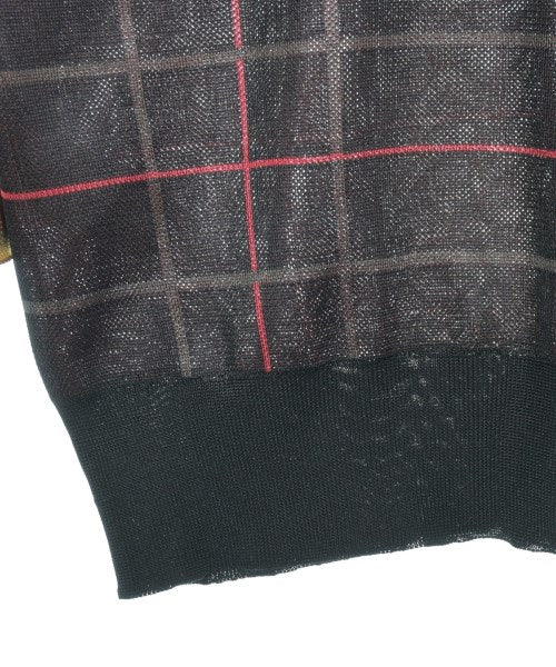 TOGA เสื้อยืด/เสื้อท็อปส์
