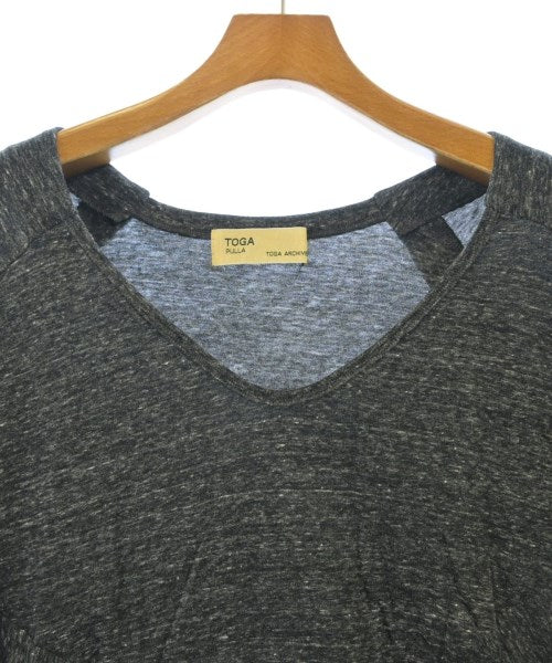 TOGA เสื้อยืด/เสื้อท็อปส์
