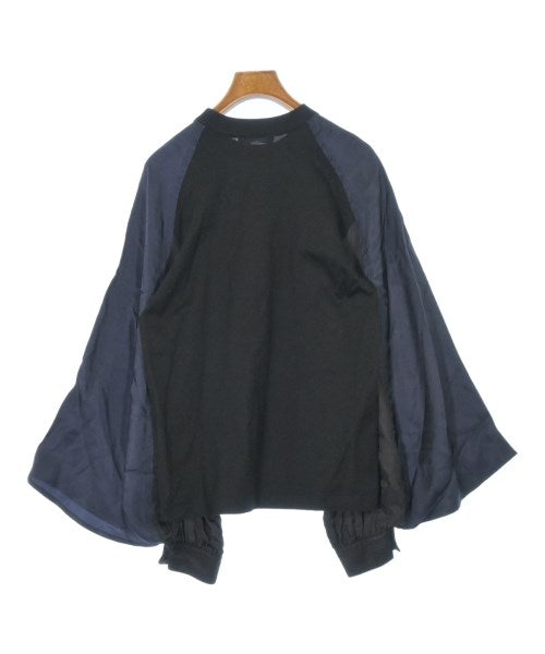 TOGA เสื้อยืด/เสื้อท็อปส์