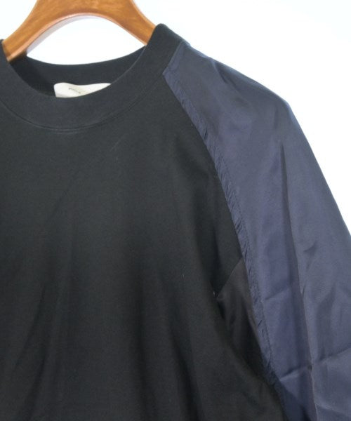 TOGA เสื้อยืด/เสื้อท็อปส์