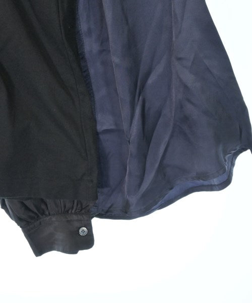 TOGA เสื้อยืด/เสื้อท็อปส์