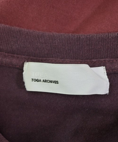 TOGA เสื้อยืด/เสื้อท็อปส์