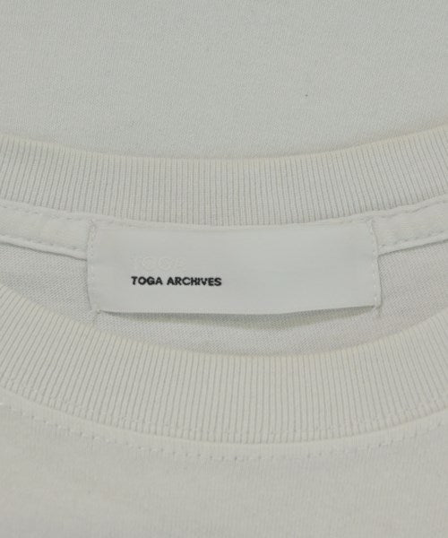 TOGA เสื้อยืด/เสื้อท็อปส์