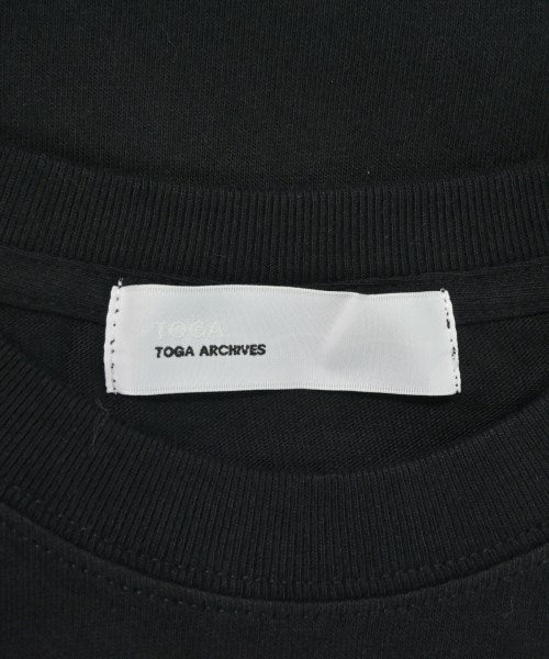 TOGA เสื้อยืด/เสื้อท็อปส์