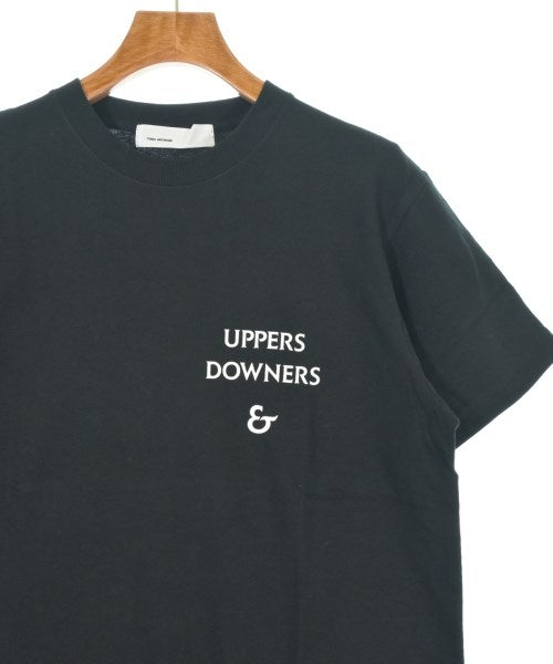 TOGA เสื้อยืด/เสื้อท็อปส์