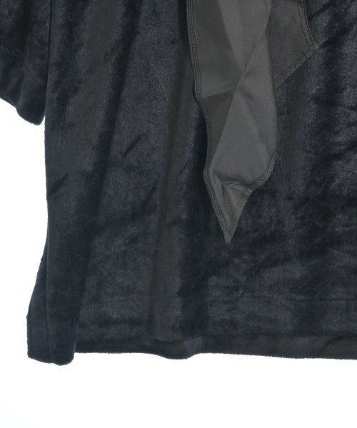 TOGA เสื้อยืด/เสื้อท็อปส์