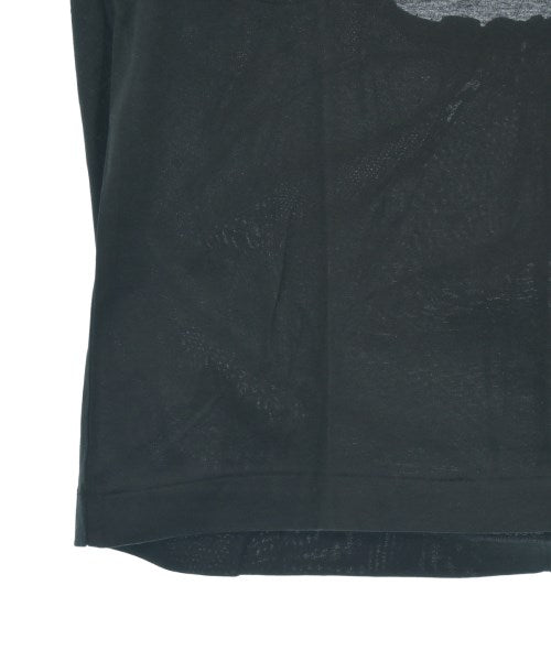 TOGA เสื้อยืด/เสื้อท็อปส์